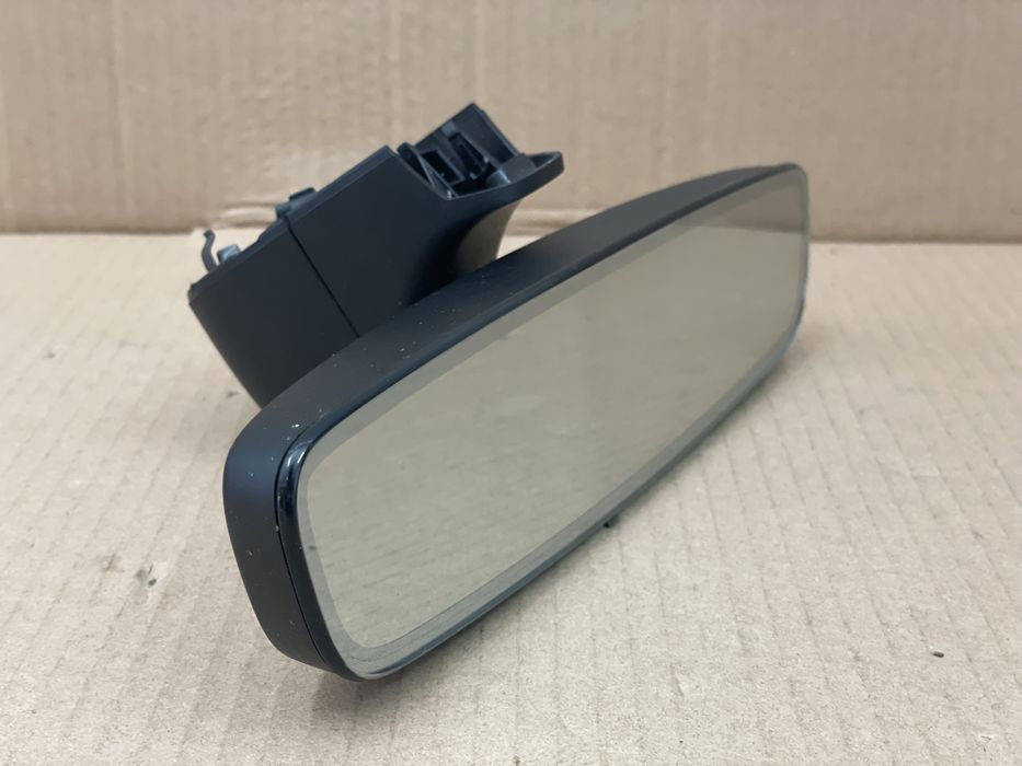 Средно Огледало Audi Q5 FY 8W0857511B