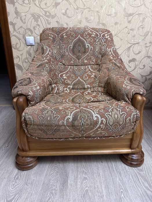 Продам диван (тройка)