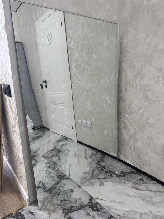 Продам Зеркала 3 шт