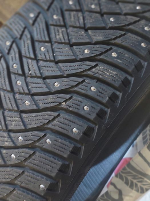 Продам зимние резины