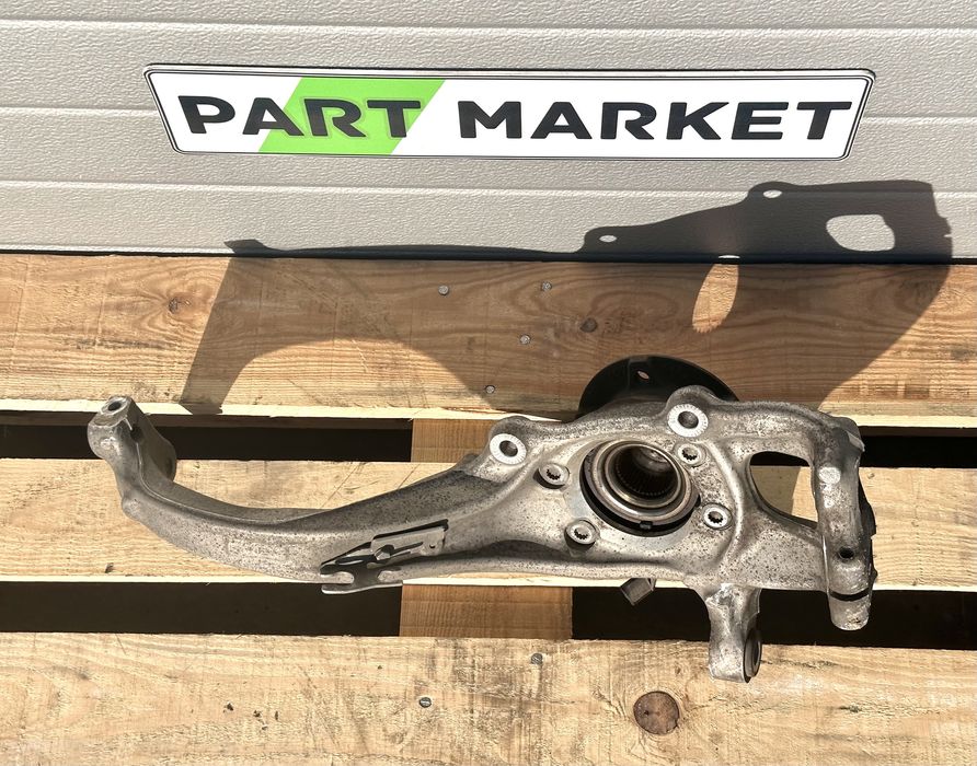 Десен шенкел AUDI A6 A7 C7 4G 4G0407242E