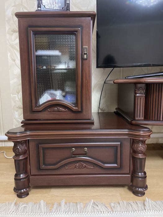 Тумба под телевизор