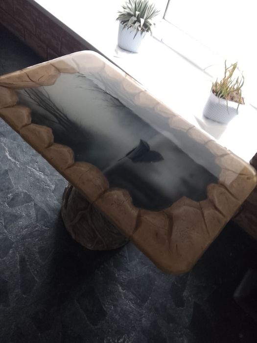 Продам журнальный столик