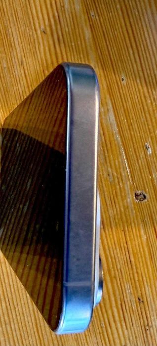 vand iphone 16 pro  perfecta stare de functionare