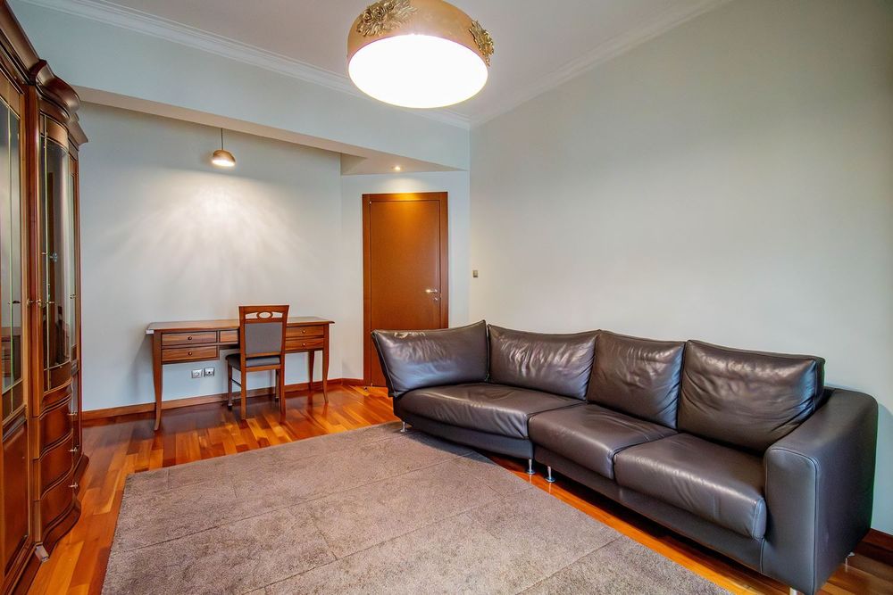 Дава се под наем Двустаен апартамент в София, Център - 73 кв.м за 1246.44 € - Снимка #5