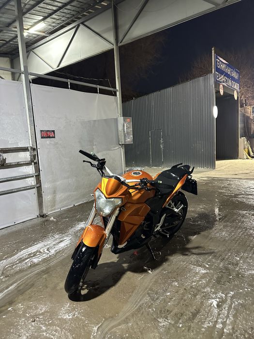 KTM DUKE 250 (peda motrack N10)