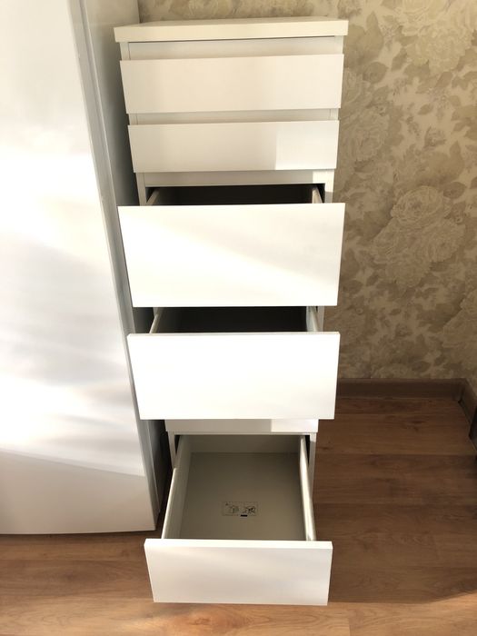 Комод Икеа с зеркалом доставка