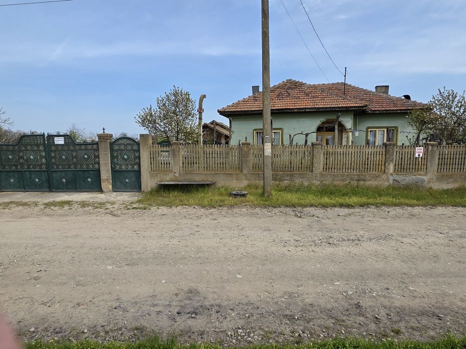 Vand casa comuna Celaru, sat Soreni ,jud.Dolj