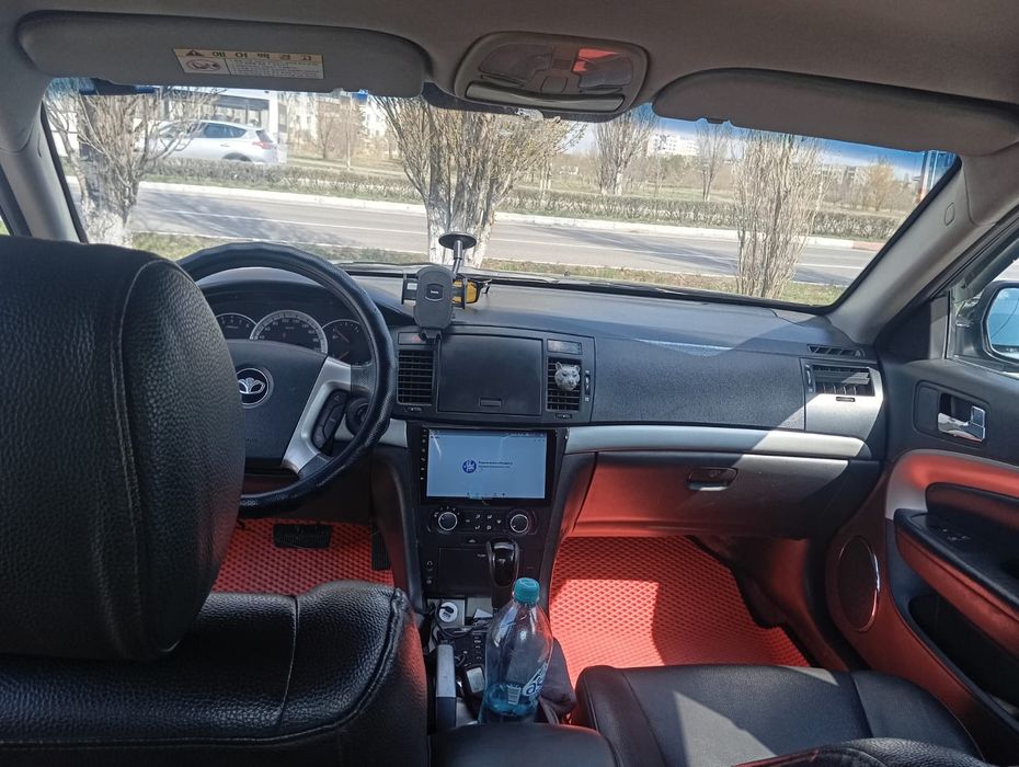 Chevrolet Epica 
2. Chevrolet Epica