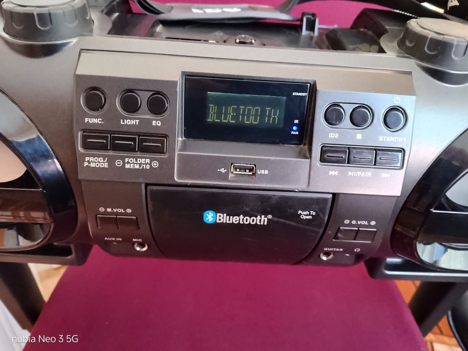Combina Boombox AEG