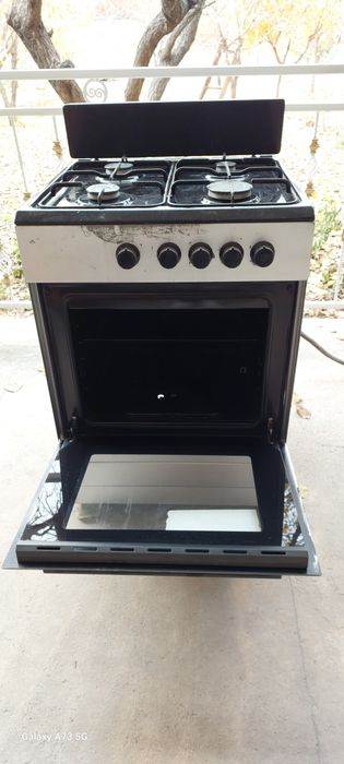 Газовая плита. ..Артель.