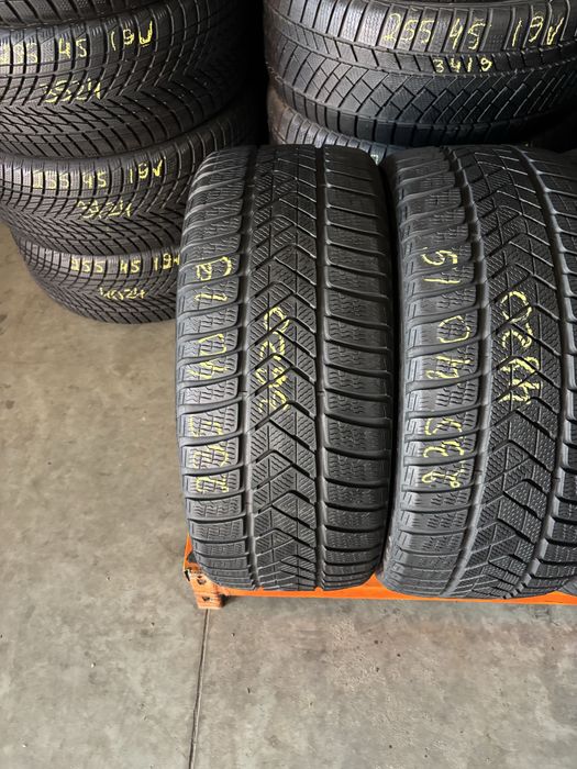 Anvelope Iarna 235/40/19 Pirelli SottoZero 3 235 40 19 R19