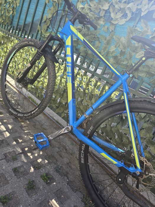 Bicicleta CUBE Analog, 29".