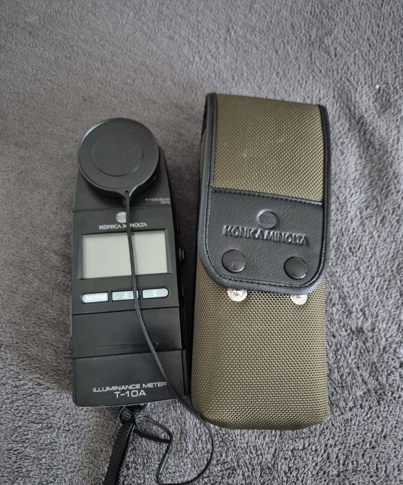 Luxmetru profesional Konica Minolta T-10A + Husă Originală