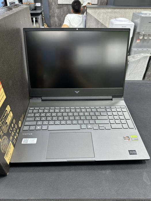 Hp victus 15-fb3093dx