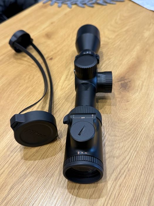 Оптика NIKON MONARCH 7 IL 1.5-6X42