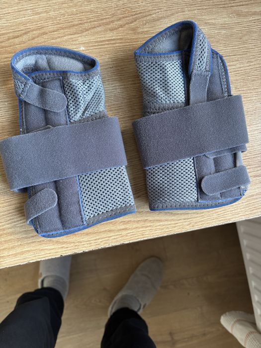 Orteza Bort incheietura mainii drepte Marimea M.