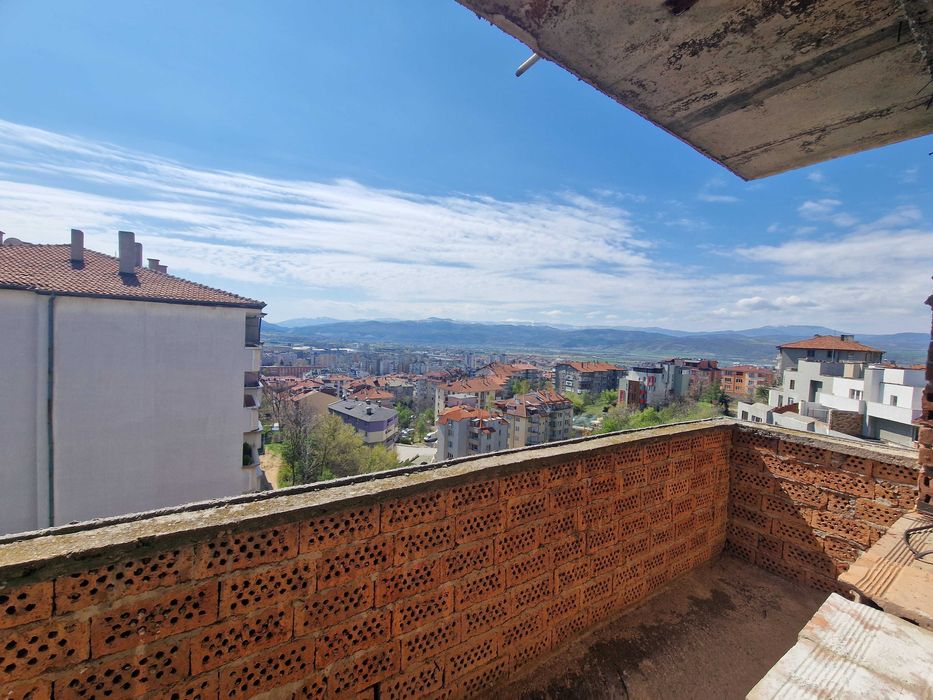 Продава се Многостаен апартамент в Благоевград, Освобождение - 166 кв.м за 262 €/кв.м - Снимка #5