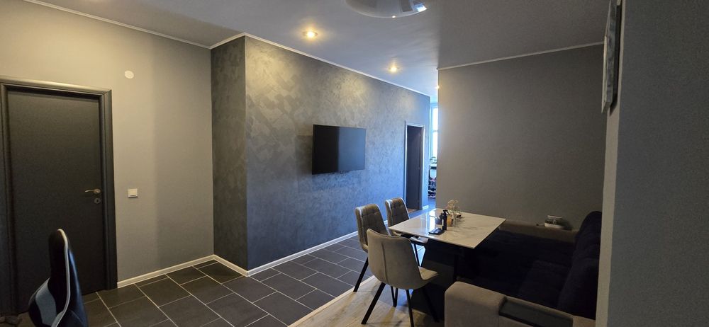 Vand apartament 2 camere Bariera(Lidl) parter+curte