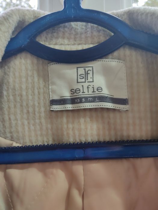 Почти новое пальто от селфи