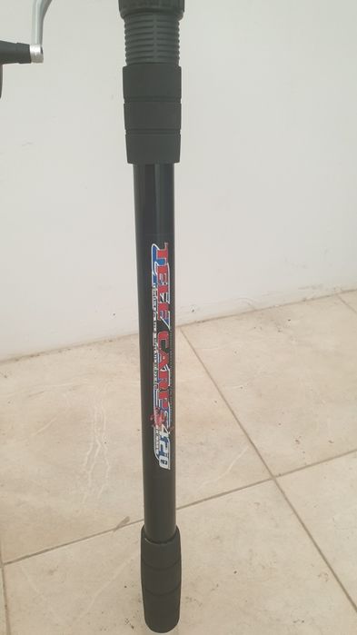 2бр.нови въдици 4.2м с макари 5000 за шаран,щука двете 65лв