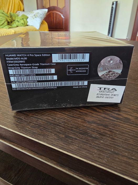 смарт часы Huawei Watch 4 PRO Space Edition Titanium LTE