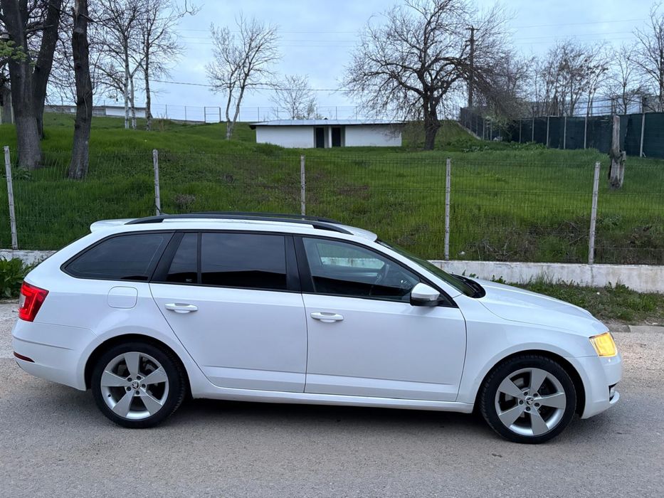 SKODA Octavia 2015 — imagine 4