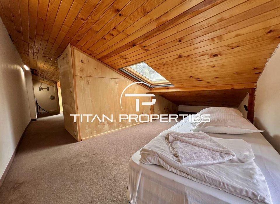 Дава се под наем Къща в Варна, Център - 200 кв.м за 1000 € - Снимка #6