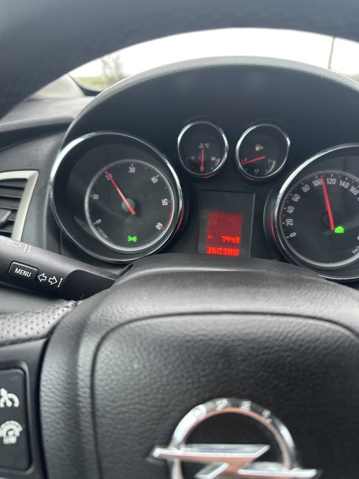 Opel astra J 2.0 Cdti