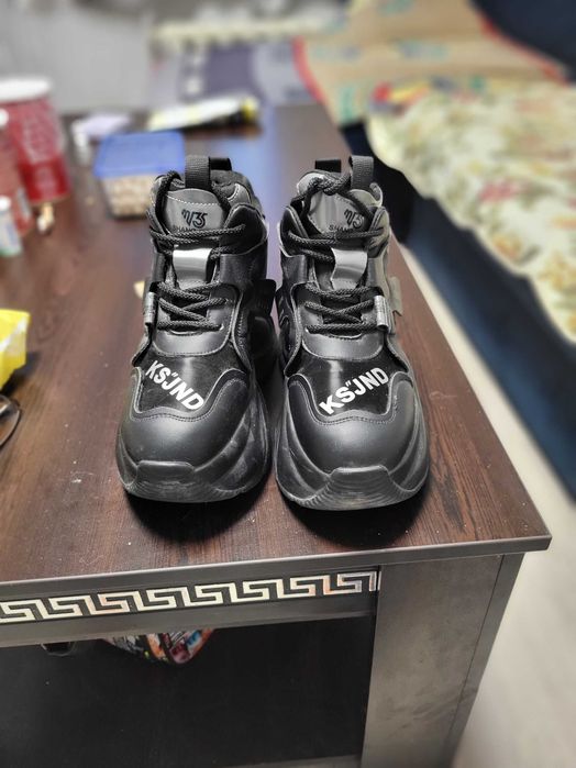 Зимни боти от Румъния