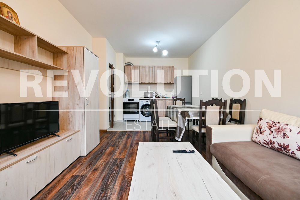 Дава се под наем Двустаен апартамент в София, Младост 4 - 60 кв.м за 715 € - Снимка #2