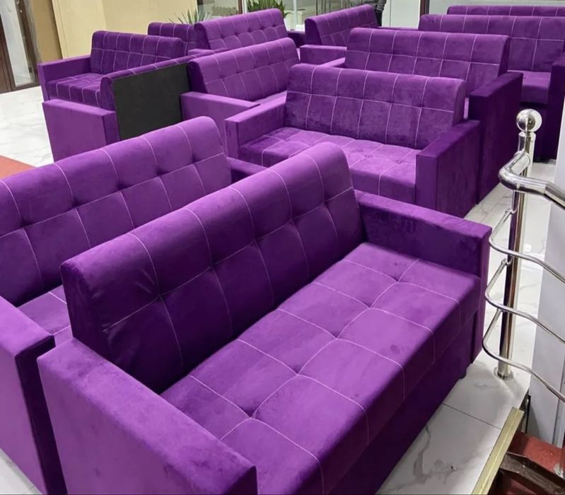 Диваны столы стулья для кафе баров ресторанов