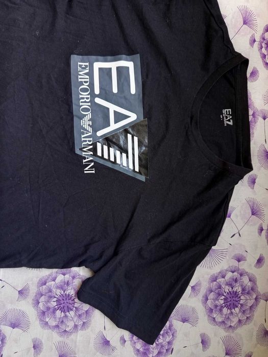 Armani  тениска  L