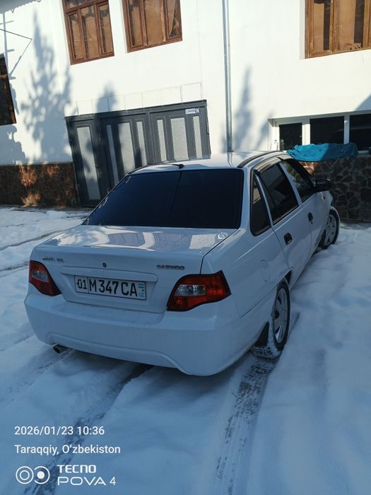 Nexia 2 daewoo sotiladi