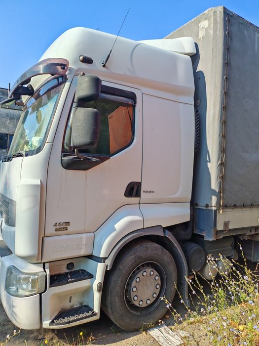 Продавам Камион Рено премиеум 450. 18 ДХИ