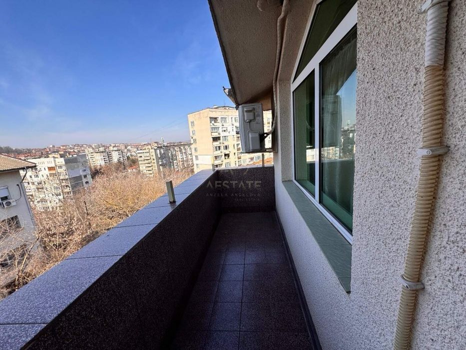 Продава се Тристаен апартамент в Плевен, Мара Денчева - 75 кв.м за 1407 €/кв.м - Снимка #8