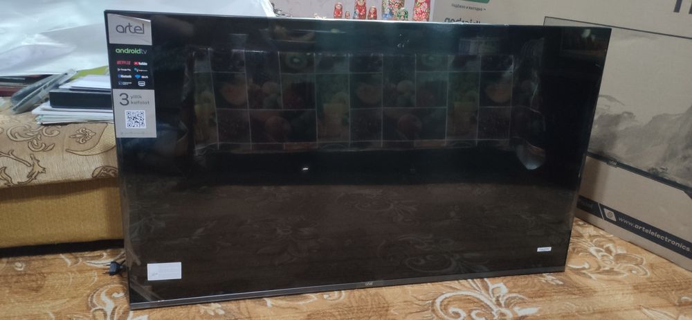 Телевизор Artel 50 дюйм Smart, Темно-серый