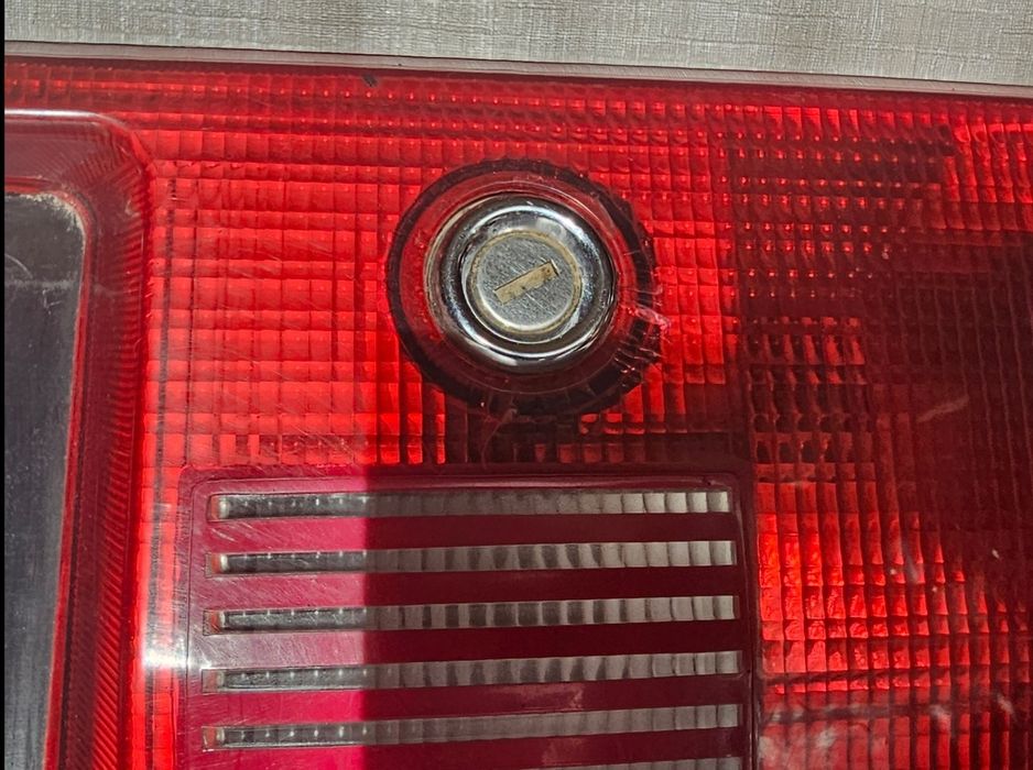 Heckblende HELLA Audi 80 b3 / Audi 90 / Audi 80 b4 avant