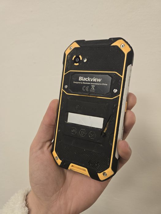 Telefon rezistent iP68 santier / praf / apa Alb-- casti wireless