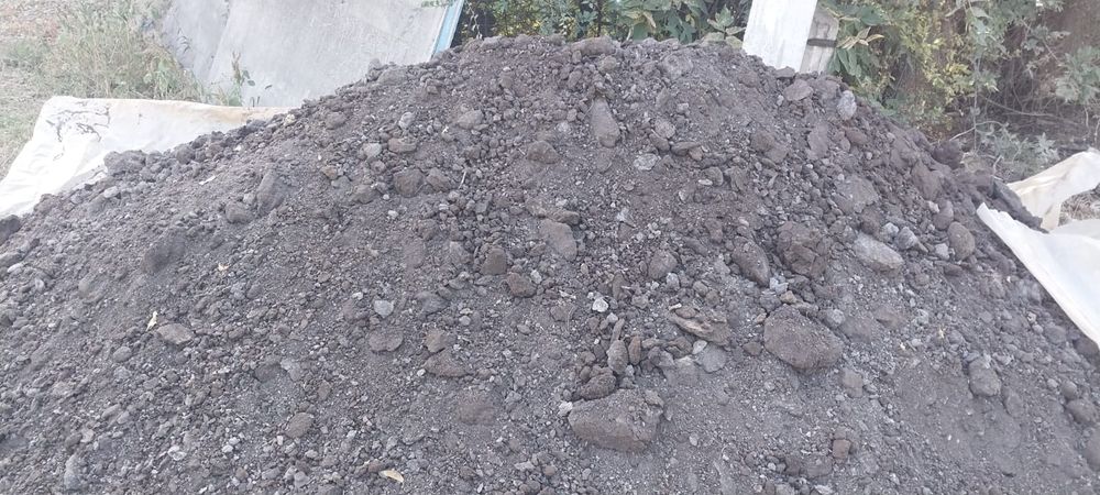 Навоз рассыпчатый,чистый