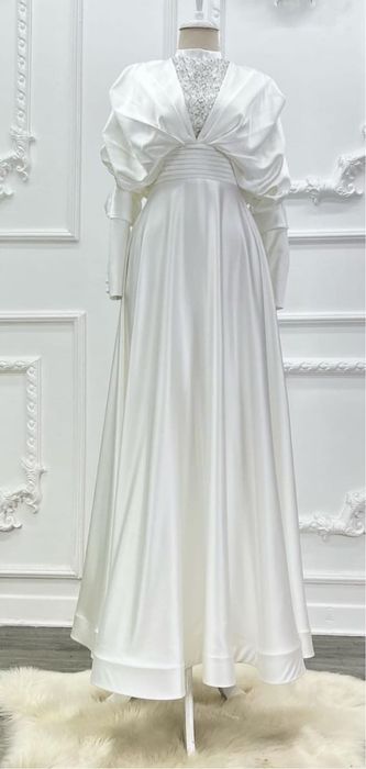 Продам платье