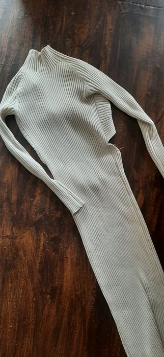 Продам платья и сарафан