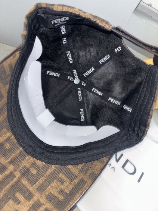 Sapca fendi universala