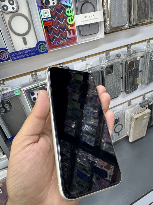 iphone 11 64GB. holati yaxshi ochilmagan  hamma joyi radnoy