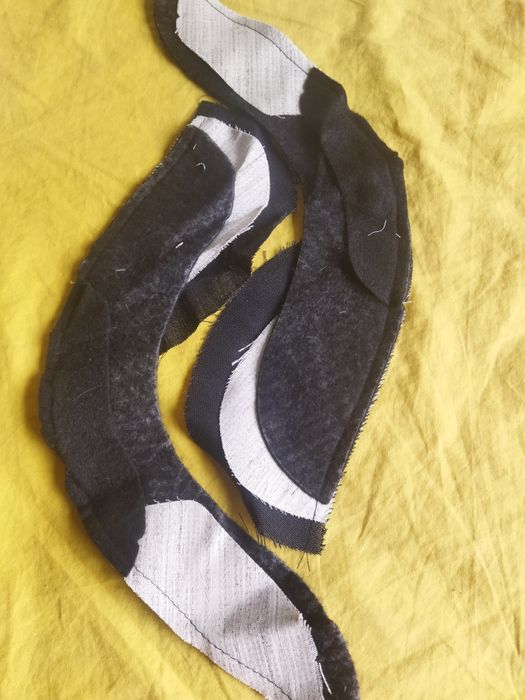 Шивашки материали -подплънки и гугли за сака и палта.