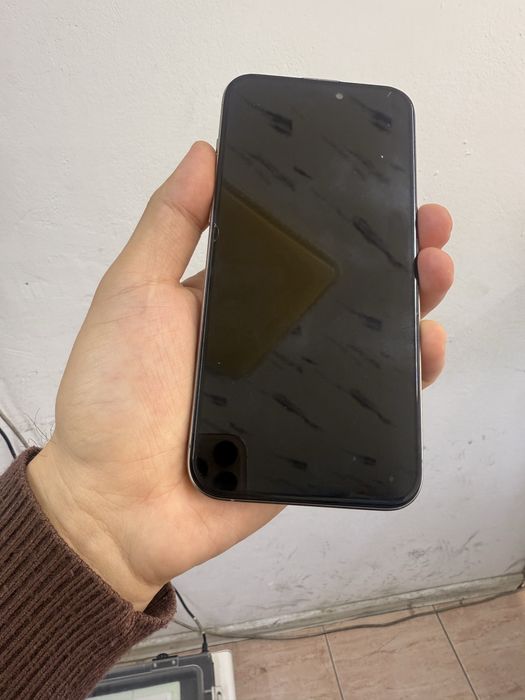 Продам айфон 15 про макс