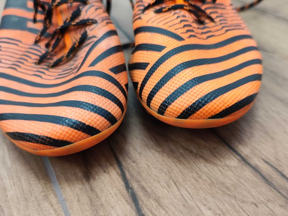 Футболни обувки Adidas Nemeziz