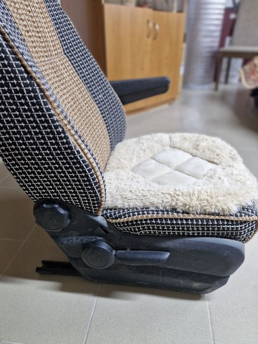 Кресло пассажирское на Мерседес  спринтер.