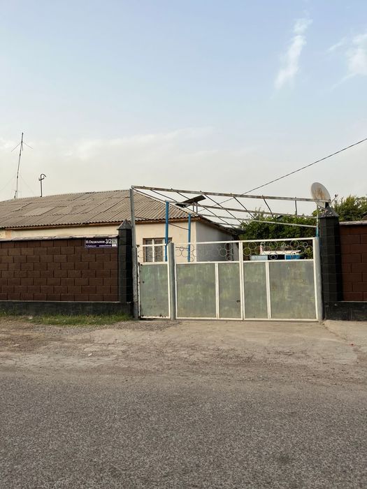 Үй сатылады орталықта