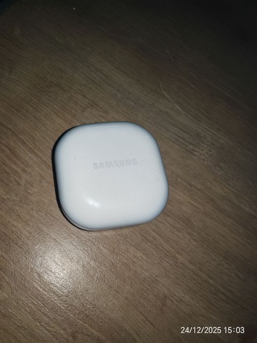 Vând Samsung Galaxy buds